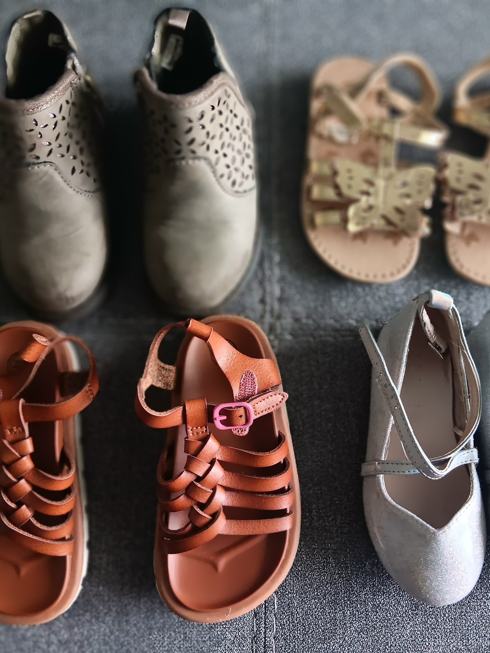 & Other Stories Tan Leather Kids Sandals with Pink Buckle